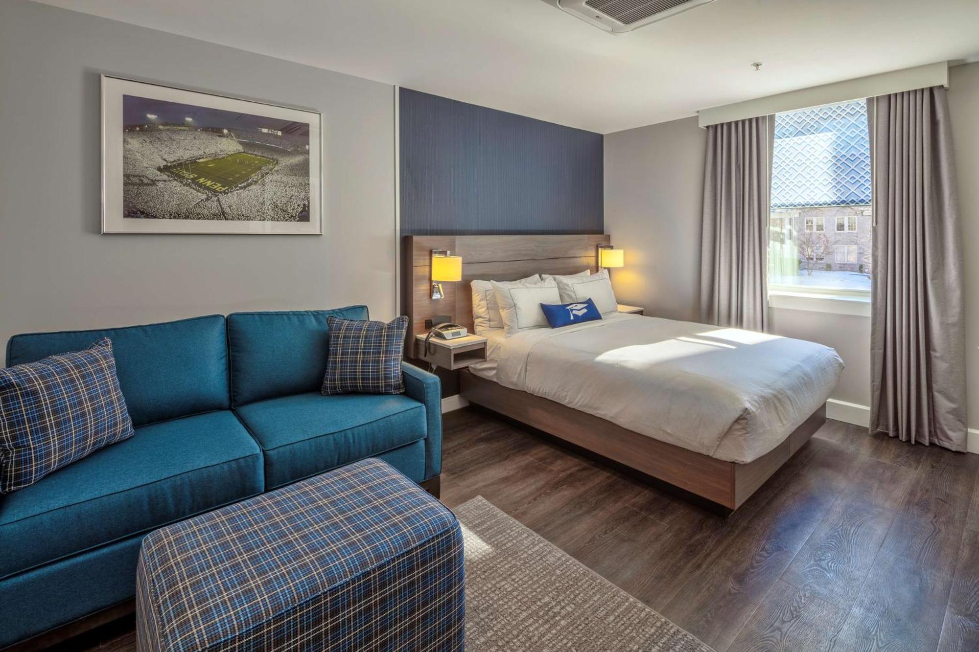 Scholar State College, Tapestry Collection By Hilton Hotel Екстериор снимка